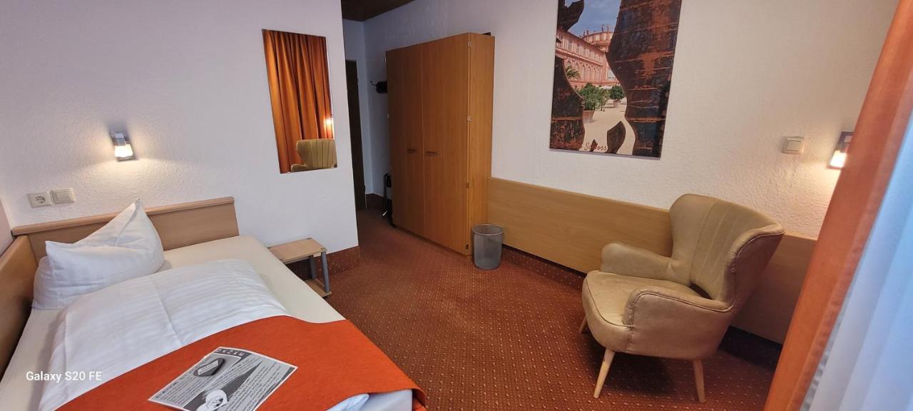 Hotel Restaurant Ruppert Валлуф Экстерьер фото
